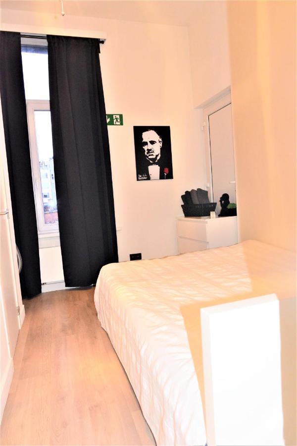 Sleep Inn - Black And White Modern Flat With Cityview Amberes Exterior foto